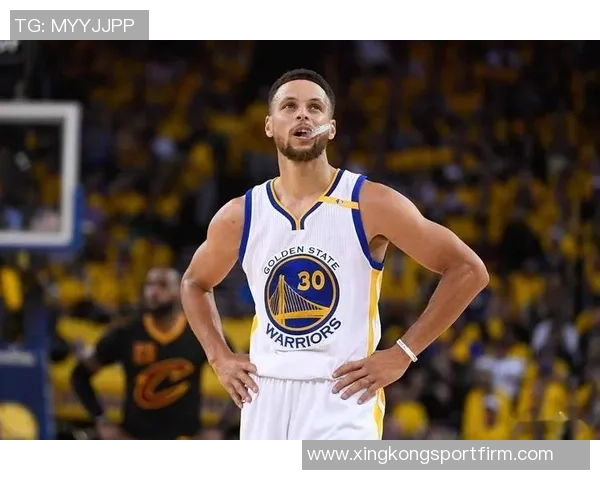 超远压哨球不计入统计勇士助教分析库里命中率提升潜力